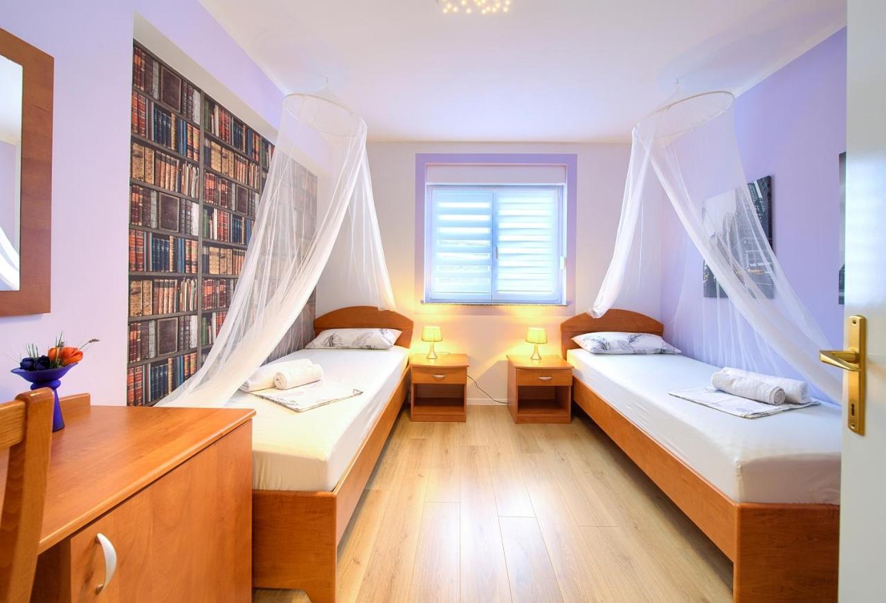 Apartman Bor Krk Кърк Екстериор снимка