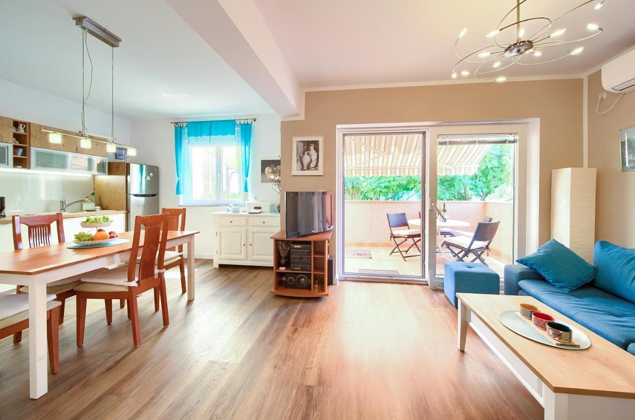 Apartman Bor Krk Кърк Екстериор снимка