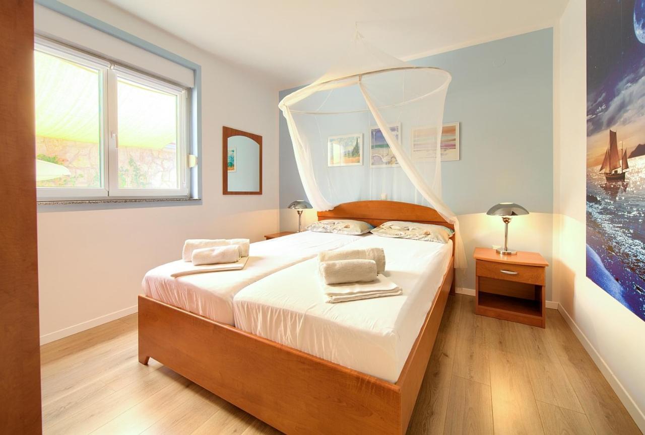 Apartman Bor Krk Кърк Екстериор снимка
