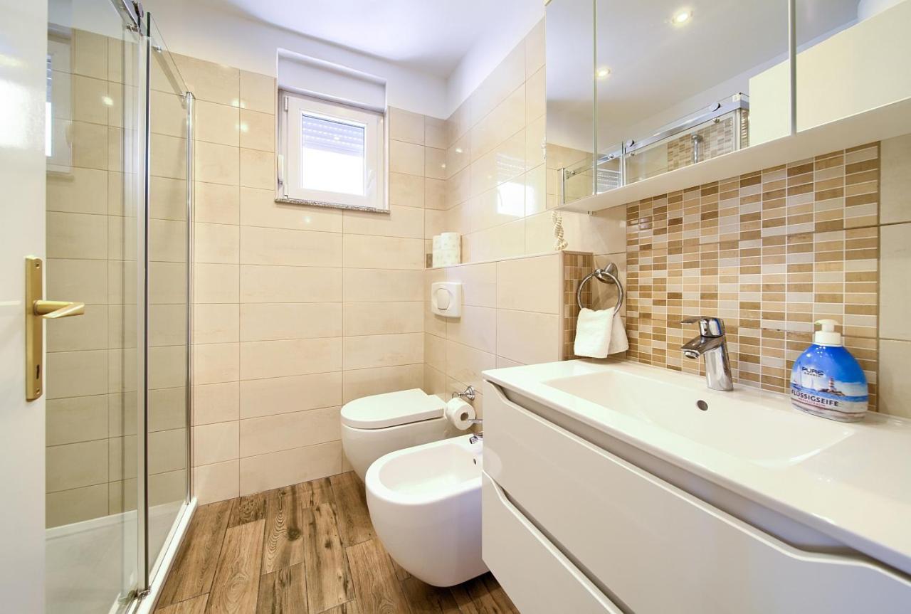 Apartman Bor Krk Кърк Екстериор снимка